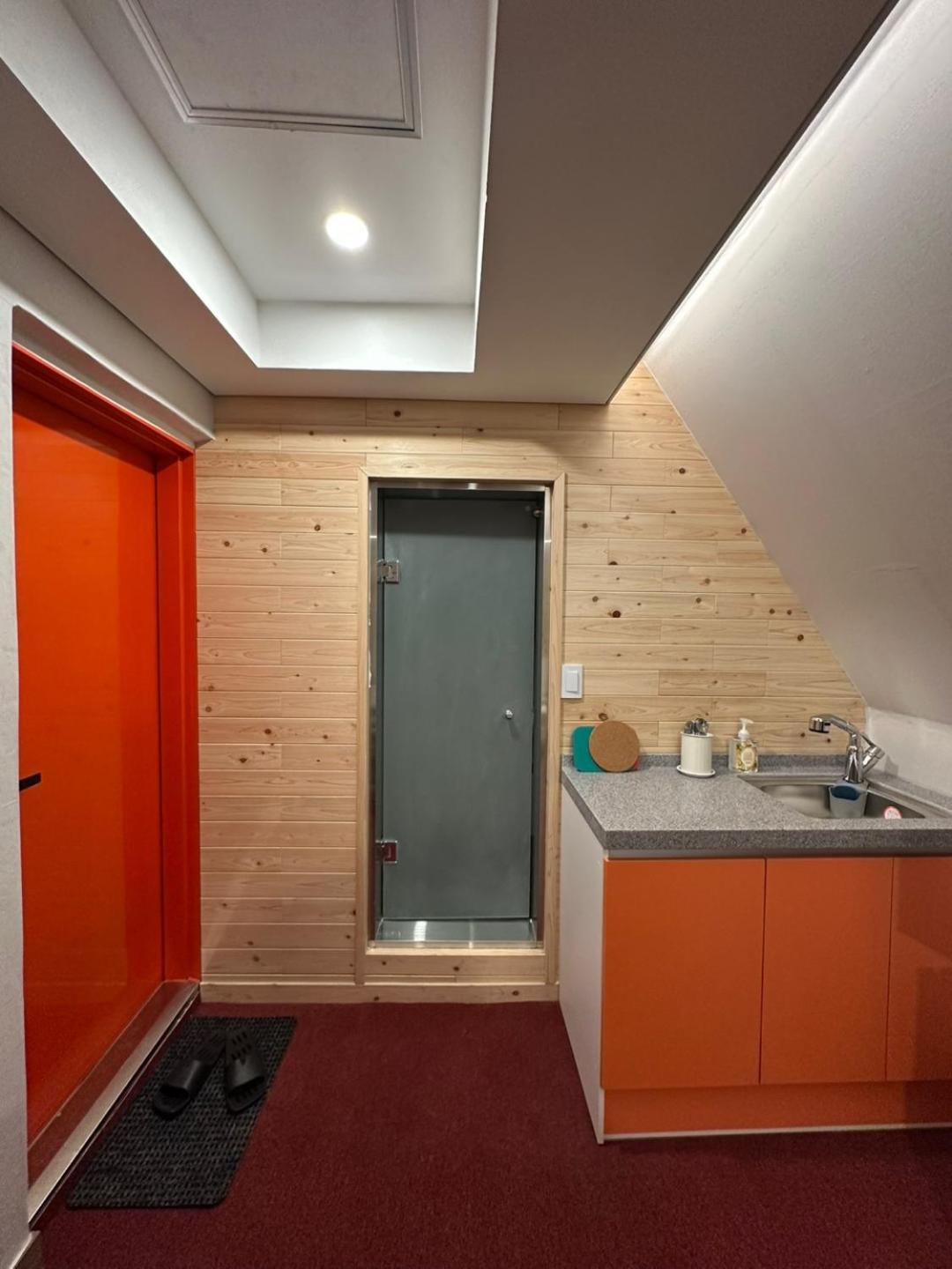 Hostel Insadong R