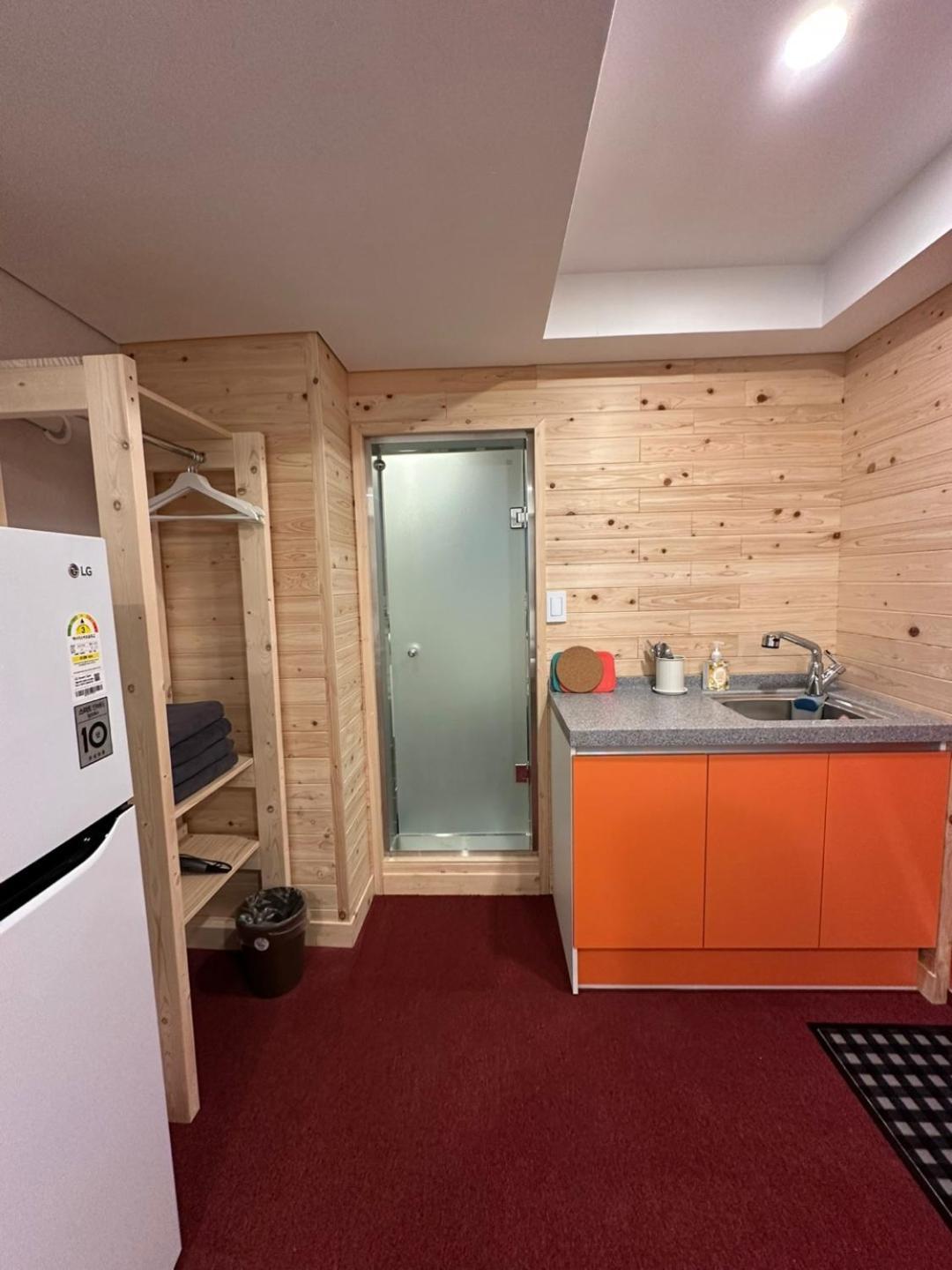 Hostel Insadong R